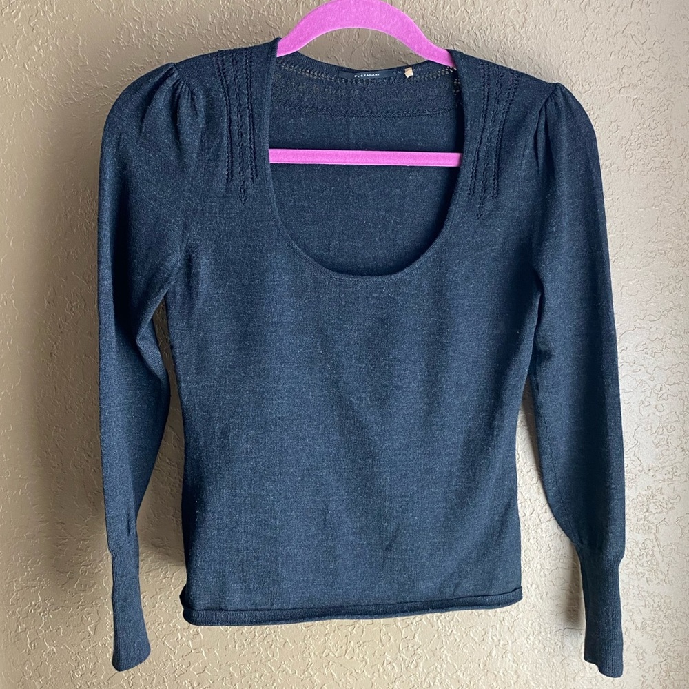 Elie Tahari Form Fitting Thin Wool Sweater